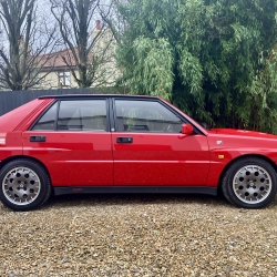 Lancia Delta HF Integrale 16V 